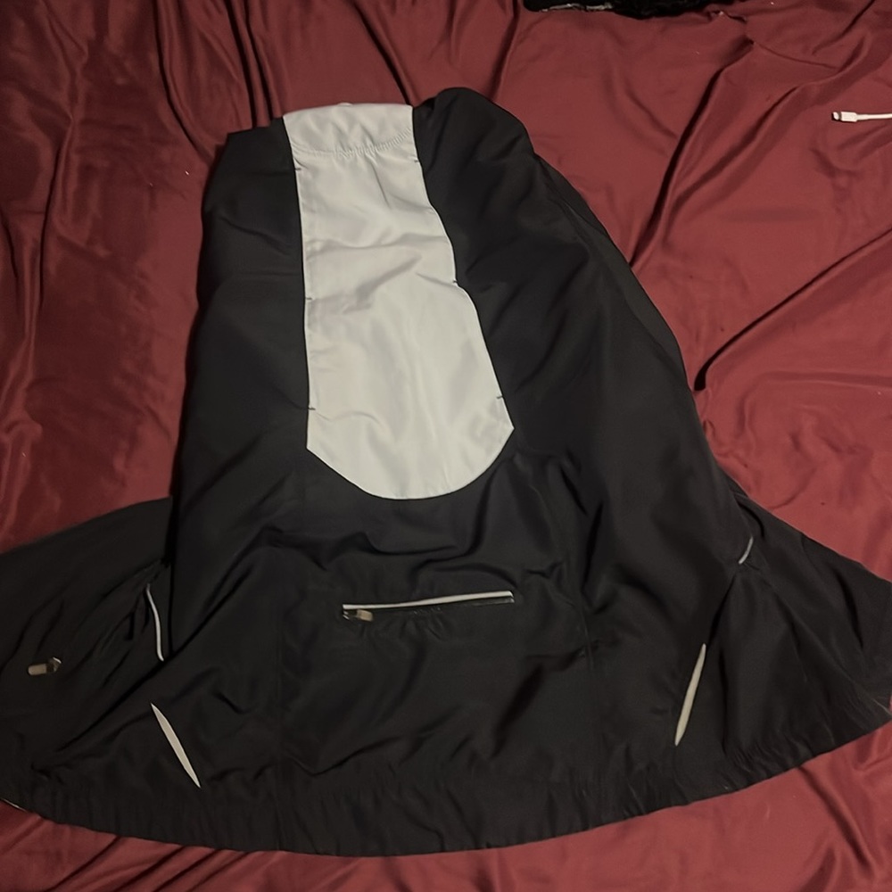 running jacket - Picture 4 of 4
